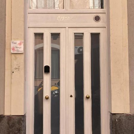 Casa Vacanze Eleonor Catánia Buitenkant foto